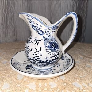 Vintage Blue & White  Ceramic Pitcher & Bowl Set Enesco Japan